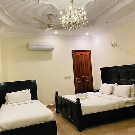 Executive Galaxy Guest House Islamabad Exterior foto